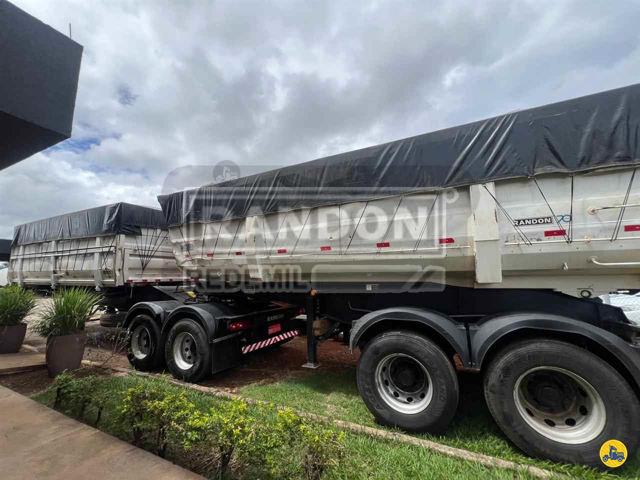 CARRETA BITREM BASCULANTE Redemil Implementos Rodoviários - Randon GOIANIA GOIAS GO
